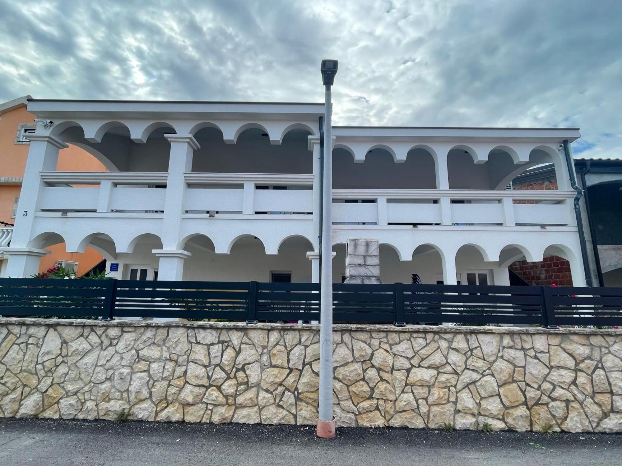 Apartmenthouse Ines Вир Экстерьер фото